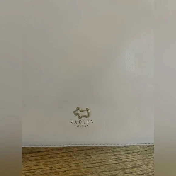 Radley London Blush Pink  Leather Crossbody Bag Adjustable Strap Gold Hardware - Picture 7 of 8